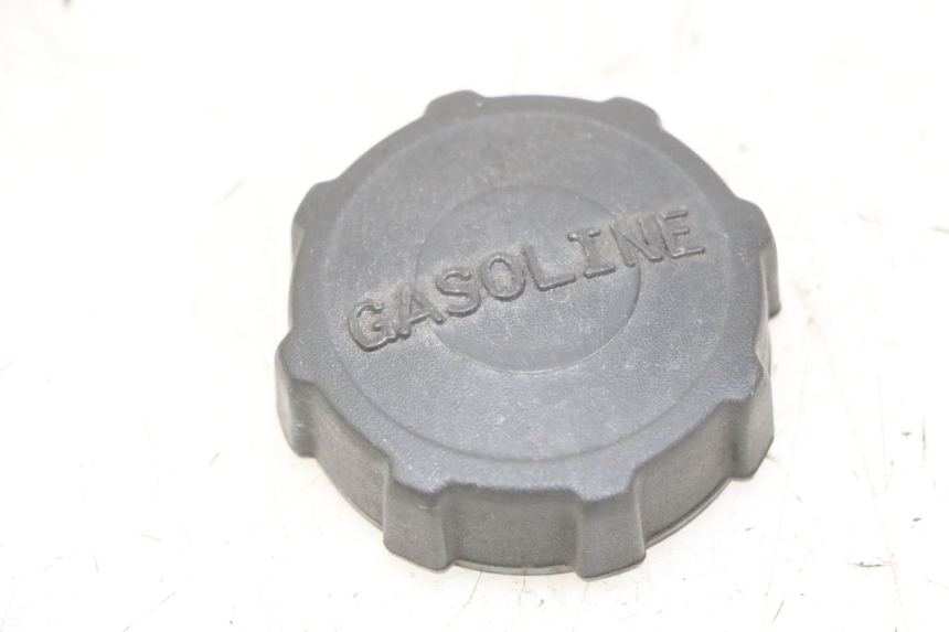 photo de BOUCHON RESERVOIR ESSENCE PIAGGIO MP3 500 (2014 - 2016)