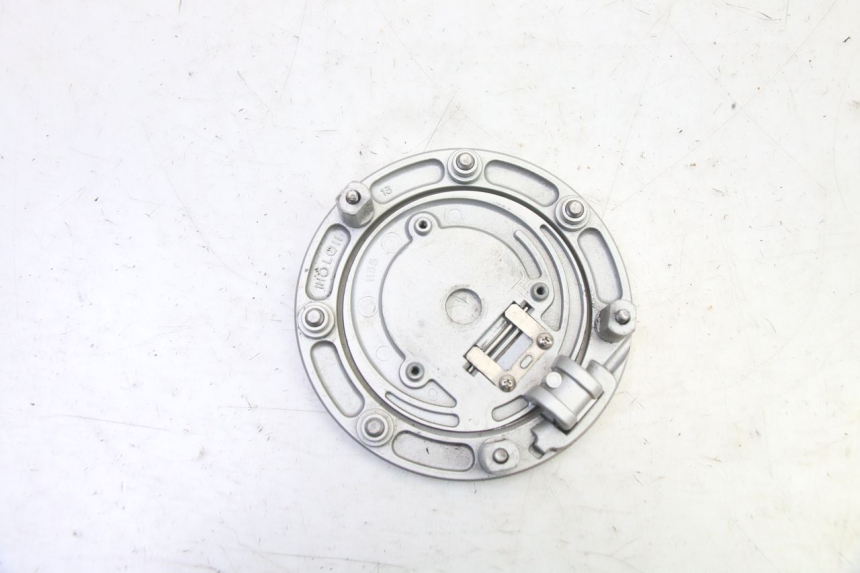 photo de BOUCHON RESERVOIR ESSENCE HONDA NTV DEAUVILLE 650 (2001 - 2006)