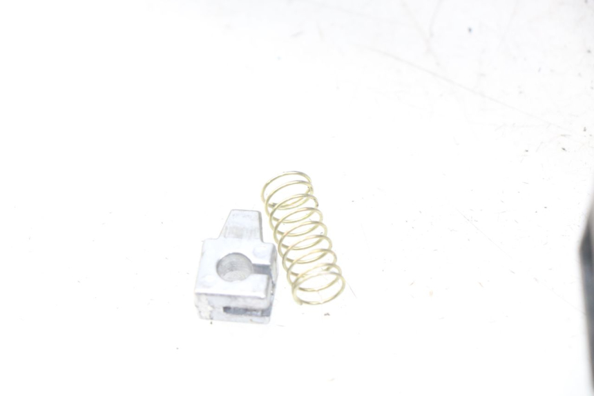 photo de BOUCHON RESERVOIR ESSENCE SYM ORBIT III 3 4T 50 (2021 - 2025)