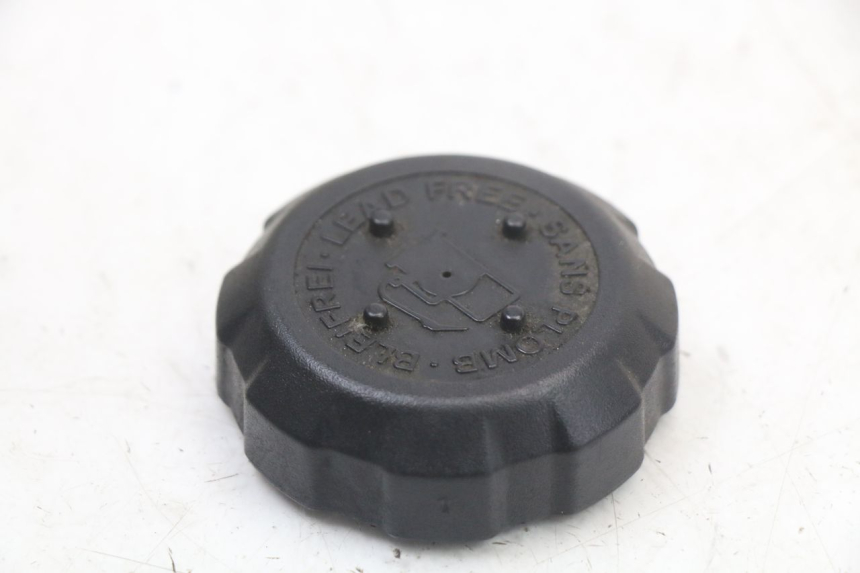 photo de BOUCHON RESERVOIR ESSENCE PEUGEOT SATELIS 125 (2010 - 2012)