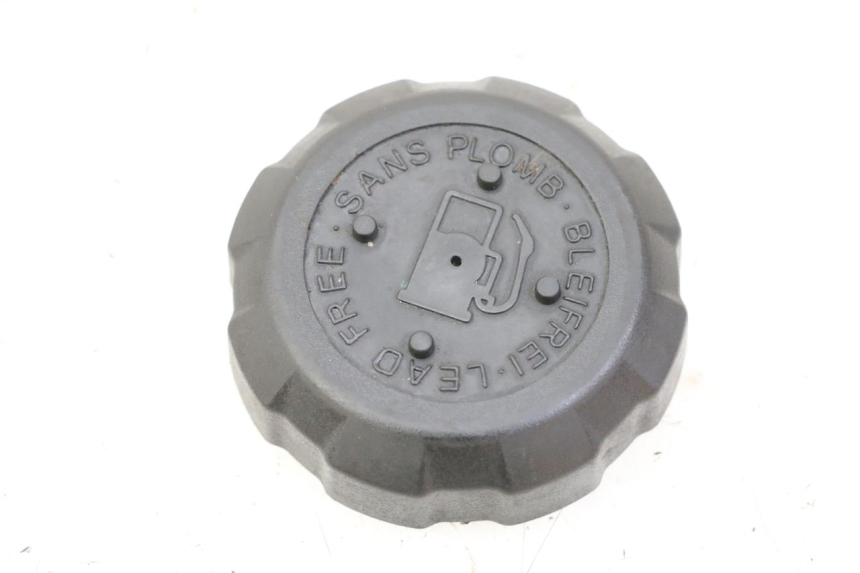 photo de BOUCHON RESERVOIR ESSENCE PEUGEOT TKR TREKKER FURIOUS 50 (2005 - 2014)
