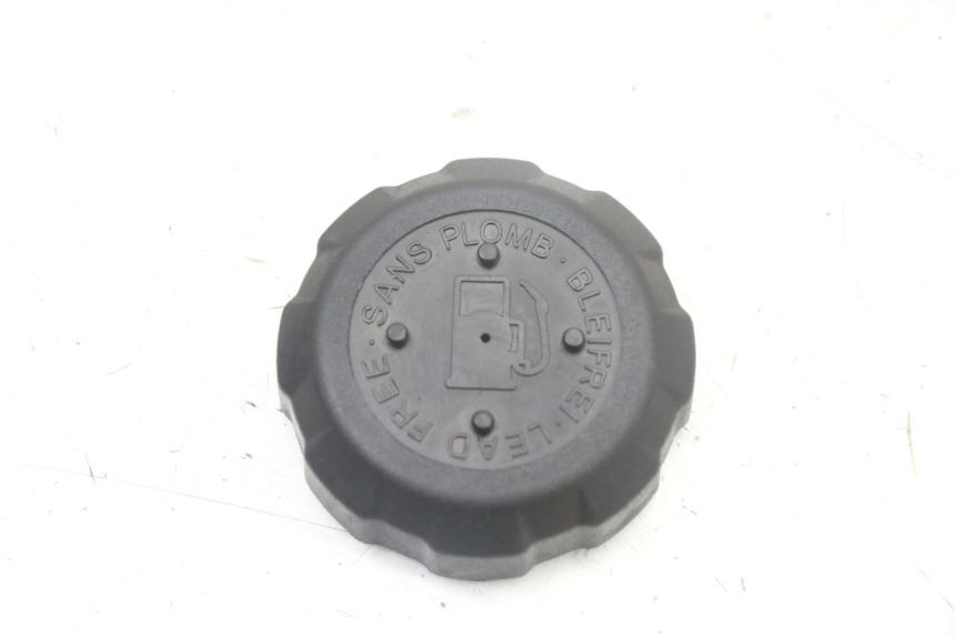 photo de BOUCHON RESERVOIR ESSENCE PEUGEOT TREKKER TKR 50 (2005 - 2014)
