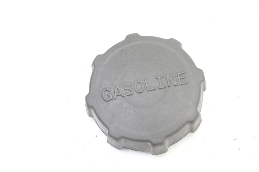 photo de BOUCHON RESERVOIR ESSENCE PIAGGIO MP3 500 (2014 - 2016)