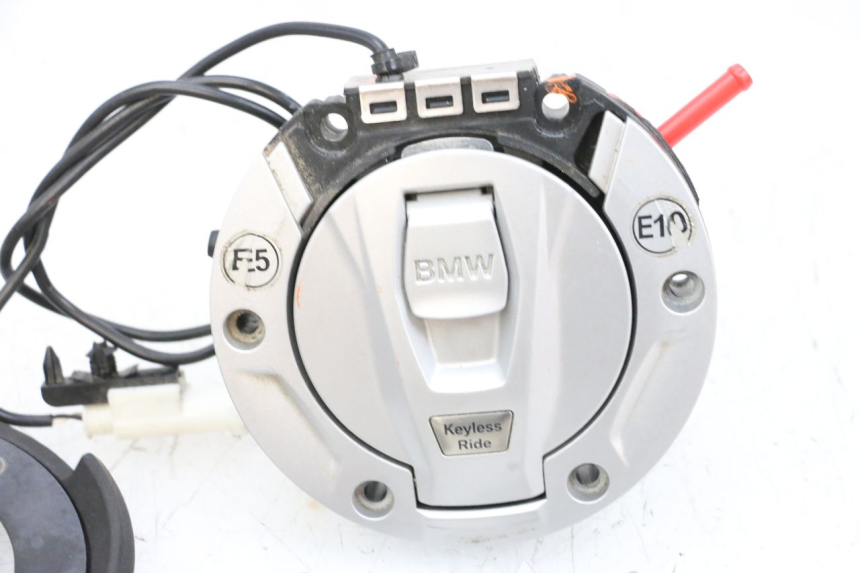 photo de BOUCHON RESERVOIR ESSENCE BMW R GS 1250 (2021 - 2024) - Vue produit