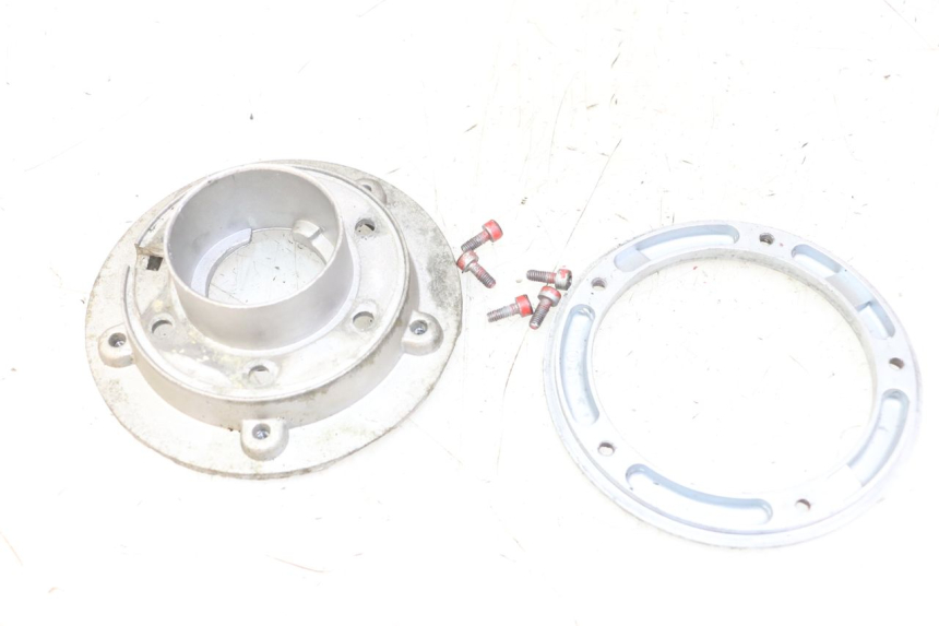 photo de BOUCHON RESERVOIR ESSENCE APRILIA RS 50 (1999 - 2005)