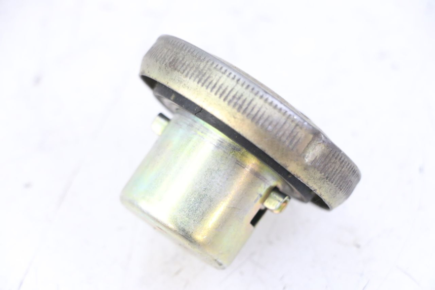 photo de BOUCHON RESERVOIR ESSENCE PEUGEOT TWEET PRO CARGO 50 (2018 - 2020)