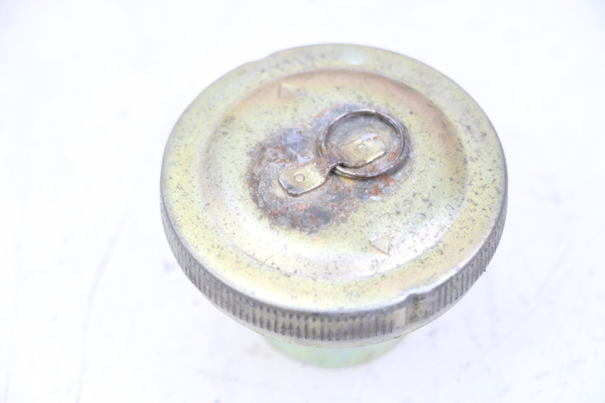 photo de BOUCHON RESERVOIR ESSENCE PEUGEOT TWEET PRO CARGO 50 (2018 - 2020)