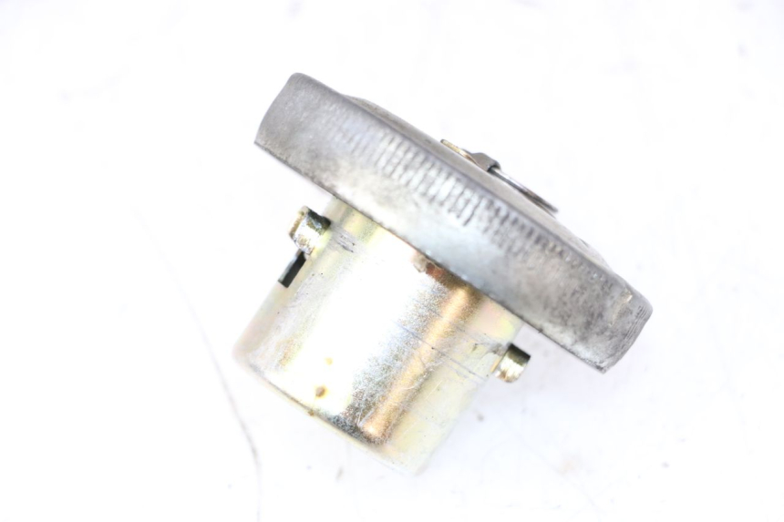 photo de BOUCHON RESERVOIR ESSENCE PEUGEOT TWEET PRO CARGO 50 (2018 - 2020)