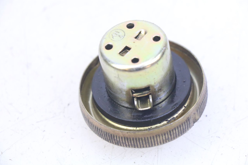 photo de BOUCHON RESERVOIR ESSENCE SYM X-PRO 4T 50 (2014 - 2021)