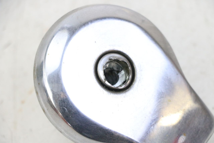 photo de BOUCHON RESERVOIR ESSENCE YAMAHA SR 125 (1982 - 2003)