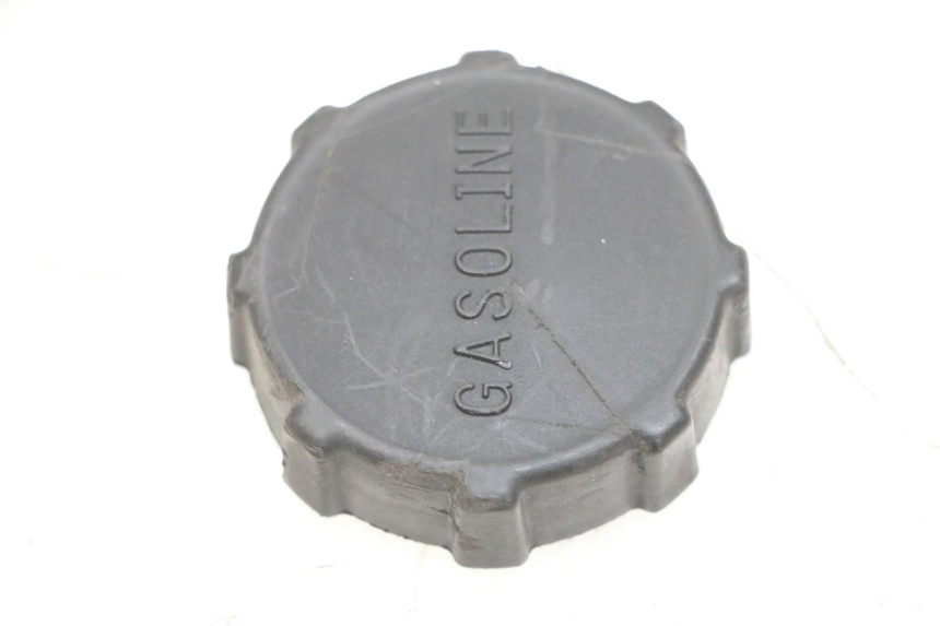 photo de BOUCHON RESERVOIR ESSENCE PIAGGIO ZIP 4T 50 (2018 - 2020) - Vue principale