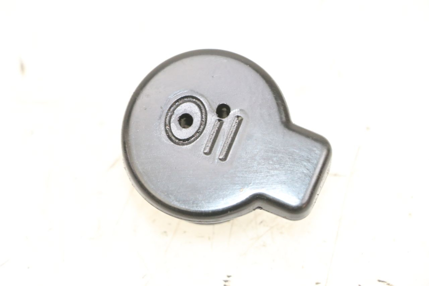 photo de BOUCHON RESERVOIR HUILE PIAGGIO NEW TYPHOON 50 (2018 - 2021) - Vue principale