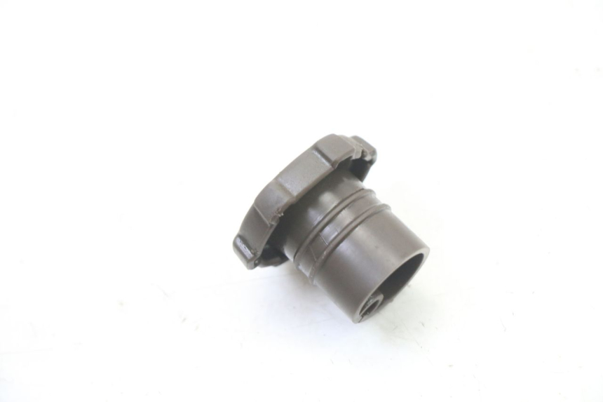 photo de BOUCHON RESERVOIR HUILE PIAGGIO NRG POWER PUREJET 50 (2018 - 2021)