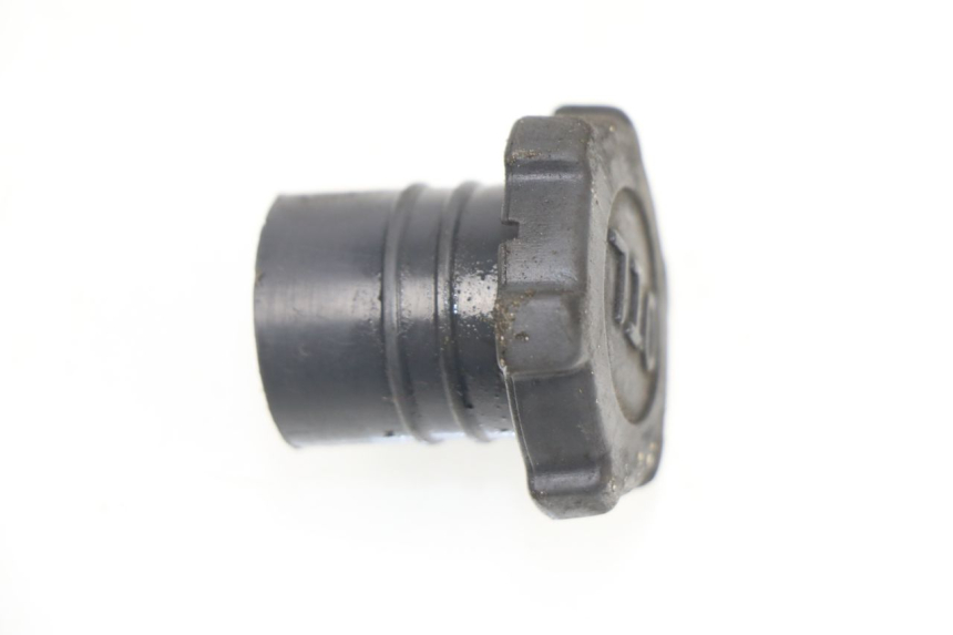 photo de BOUCHON RESERVOIR HUILE PIAGGIO VESPA LX 2T 50 (2005 - 2013)