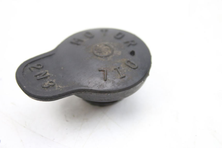 photo de BOUCHON RESERVOIR HUILE YAMAHA TDR DELTABOX 125 (1993 - 2003)