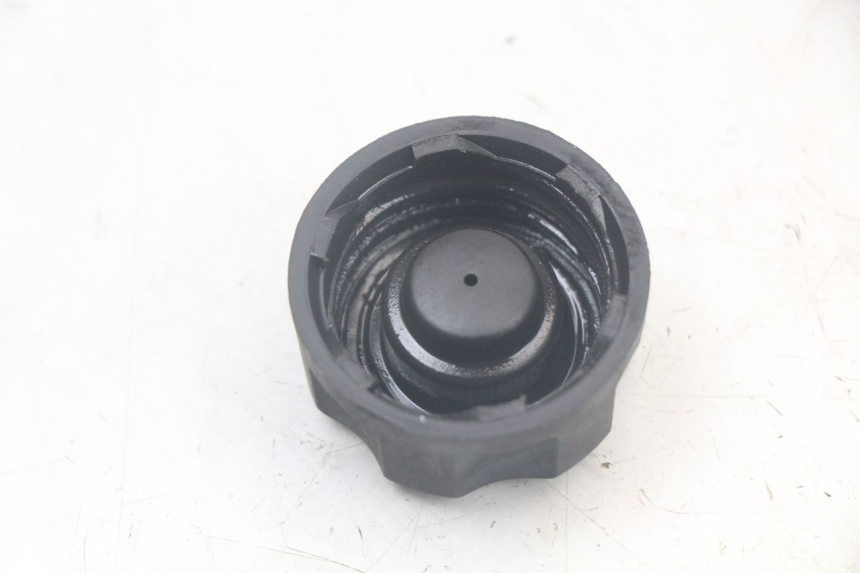 photo de BOUCHON RESERVOIR HUILE FANTIC XM PERFORMANCE 2T 50 (2021 - 2022)
