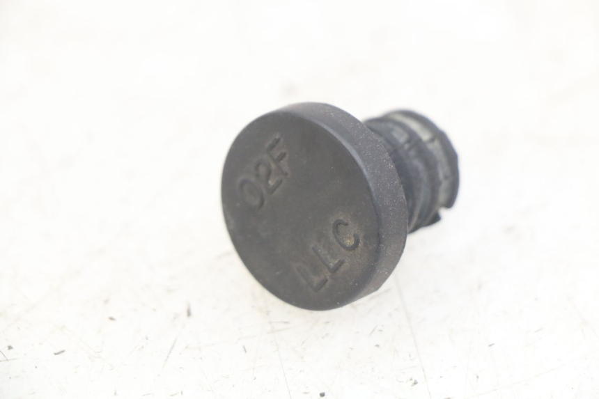 photo de BOUCHON VASE EXPANSION SUZUKI BURGMAN 650 (2002 - 2004)