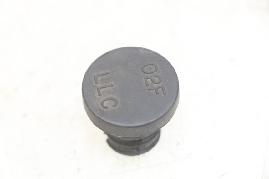 photo de BOUCHON VASE EXPANSION SUZUKI BURGMAN 650 (2002 - 2004)