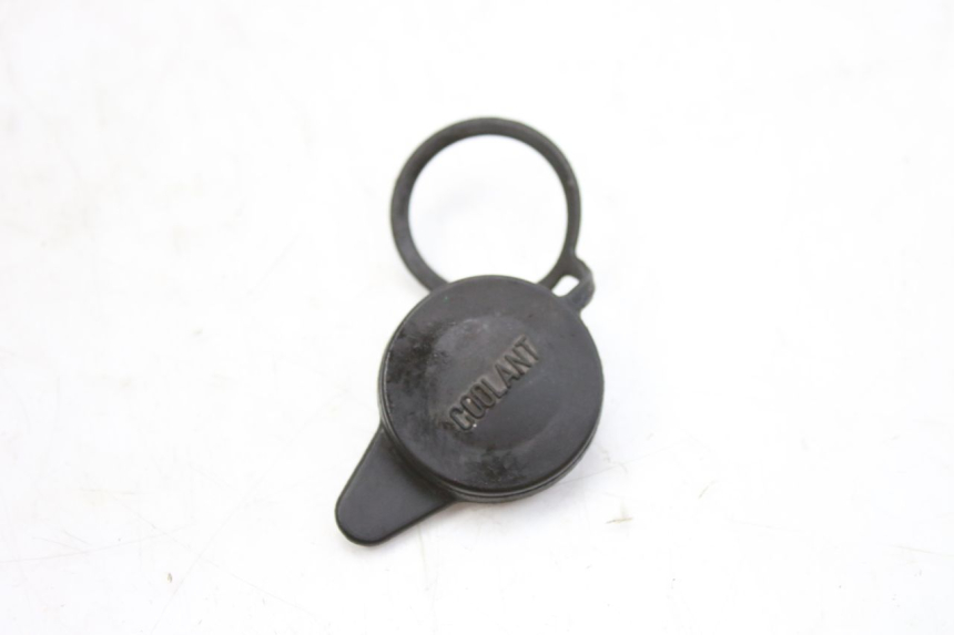 photo de BOUCHON VASE EXPANSION HONDA CBF 500 (2004 - 2007)