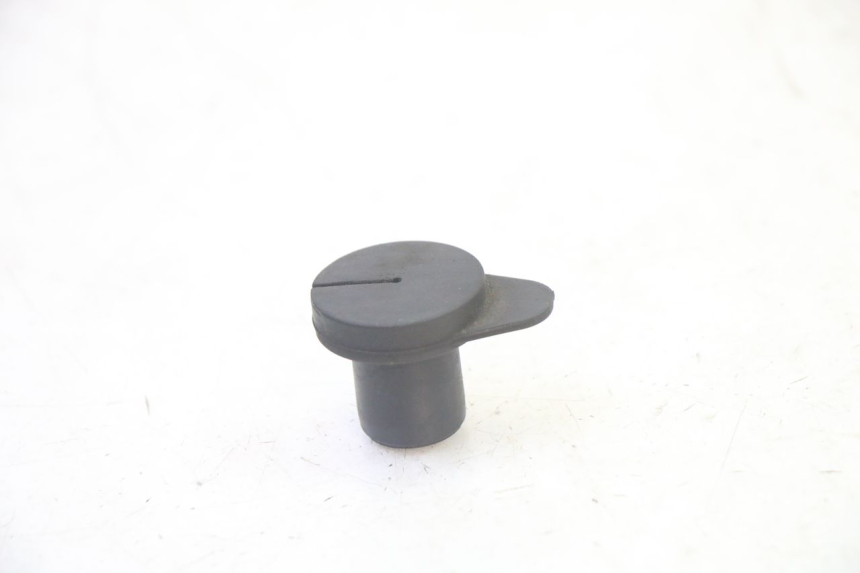 photo de BOUCHON VASE EXPANSION HONDA FES S-WING SWING ABS 125 (2007 - 2015)