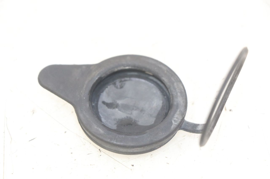 photo de BOUCHON VASE EXPANSION HONDA FJS SILVERWING SILVER WING 400 (2009 - 2016)