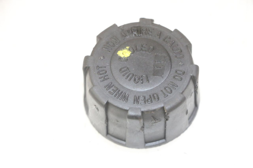 photo de BOUCHON VASE EXPANSION PIAGGIO MP3 LT 300 (2010 - 2016)