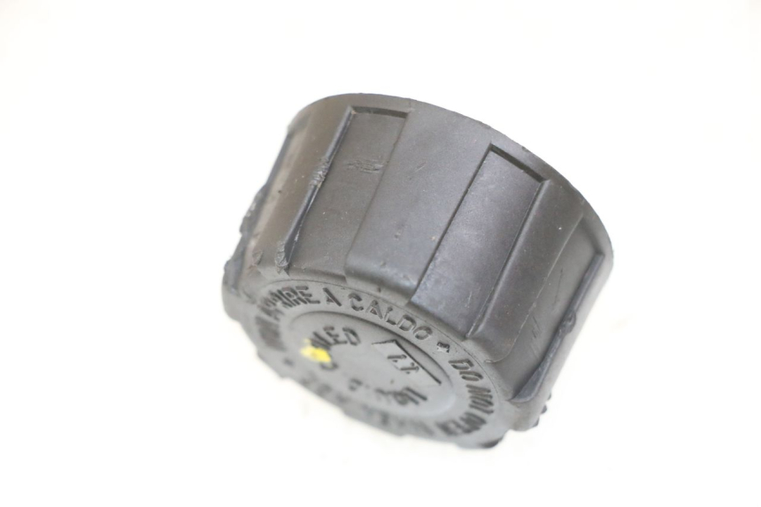 photo de BOUCHON VASE EXPANSION PIAGGIO MP3 LT 300 (2010 - 2016)