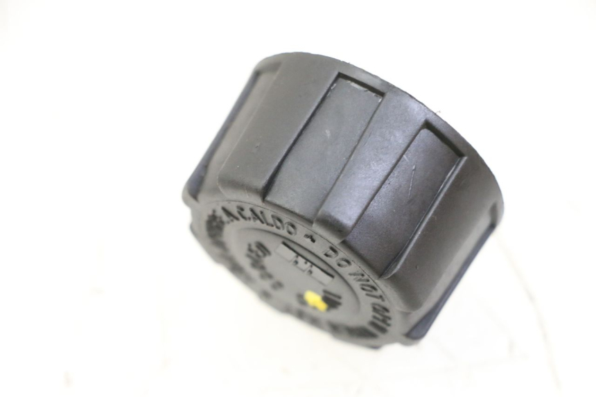 photo de BOUCHON VASE EXPANSION PIAGGIO MP3 500 (2014 - 2016)