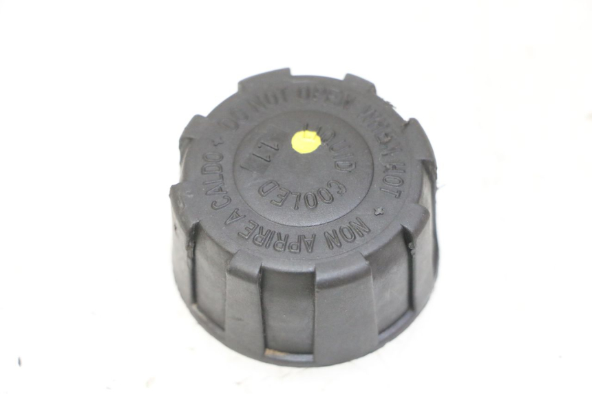 photo de BOUCHON VASE EXPANSION PIAGGIO MP3 LT 400 (2007 - 2012)