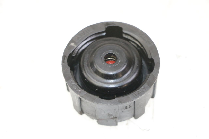 photo de BOUCHON VASE EXPANSION PIAGGIO MP3 LT 400 (2007 - 2012)