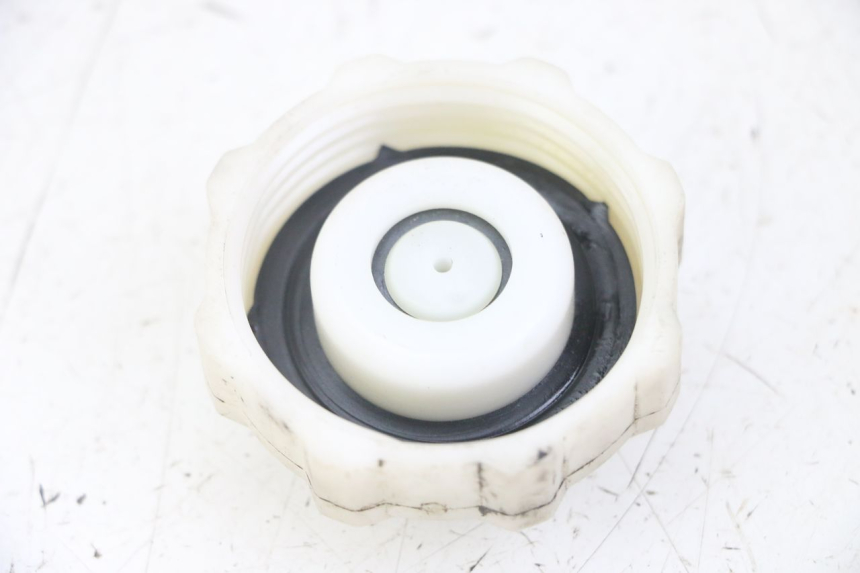photo de BOUCHON VASE EXPANSION PEUGEOT SPEEDFIGHT 2 LC 50 (2000 - 2009)