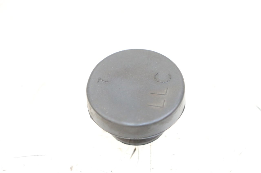 photo de BOUCHON VASE EXPANSION SUZUKI BURGMAN 125 (2018 - 2021)