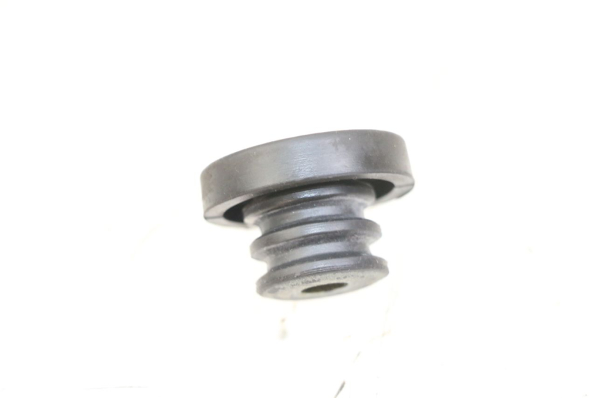 photo de BOUCHON VASE EXPANSION SUZUKI BURGMAN 125 (2018 - 2021)