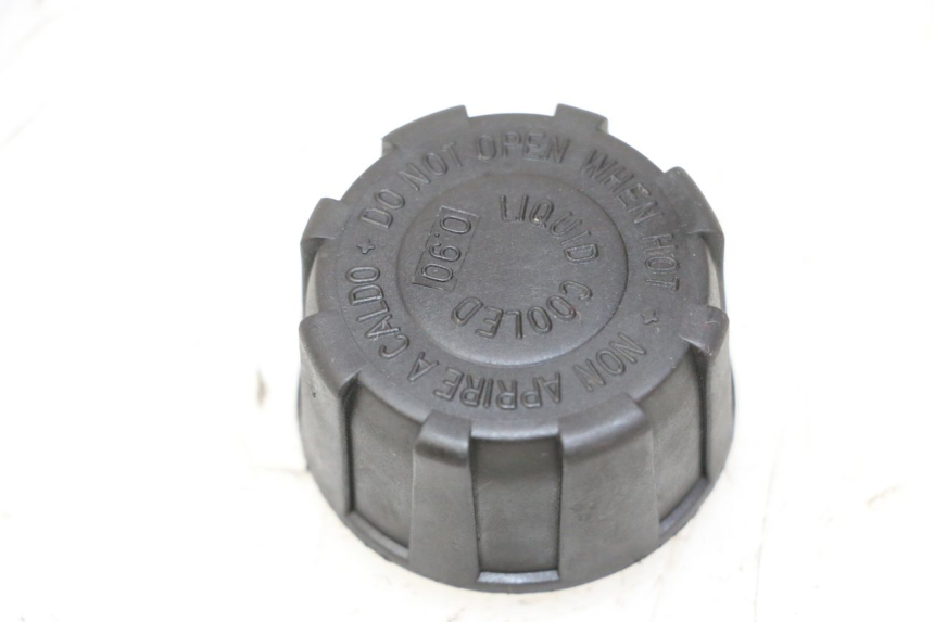 photo de BOUCHON VASE EXPANSION PIAGGIO X9 EVOLUTION 125 (2003 - 2007)