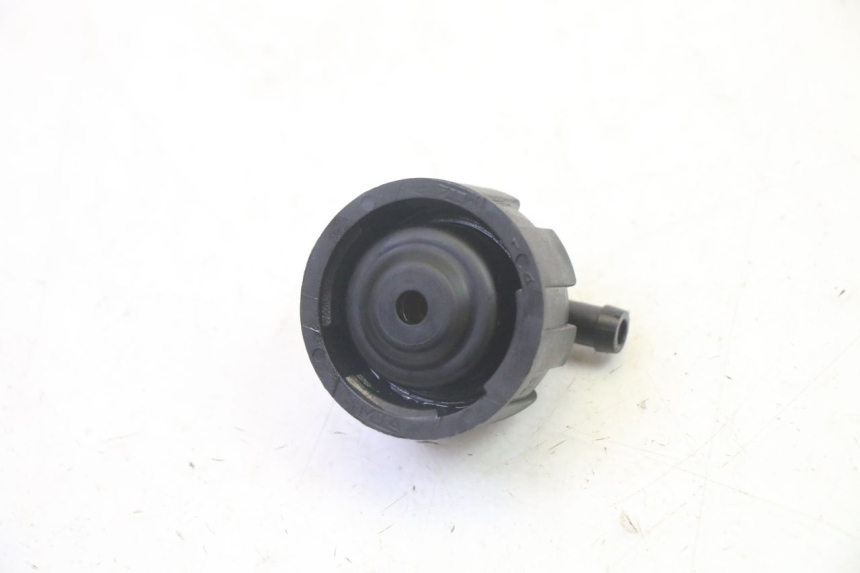 photo de BOUCHON VASE EXPANSION YAMAHA YP MAJESTY 125 (2007 - 2010)