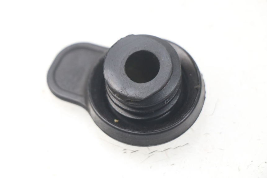 photo de BOUCHON VASE EXPANSION YAMAHA YP X-MAX XMAX 400 (2014 - 2017)