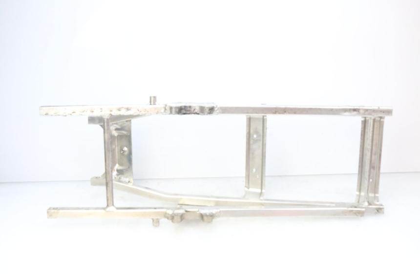 photo de BOUCLE CADRE ARRIERE HONDA CBR RR FIREBLADE 900 (1992 - 1994)