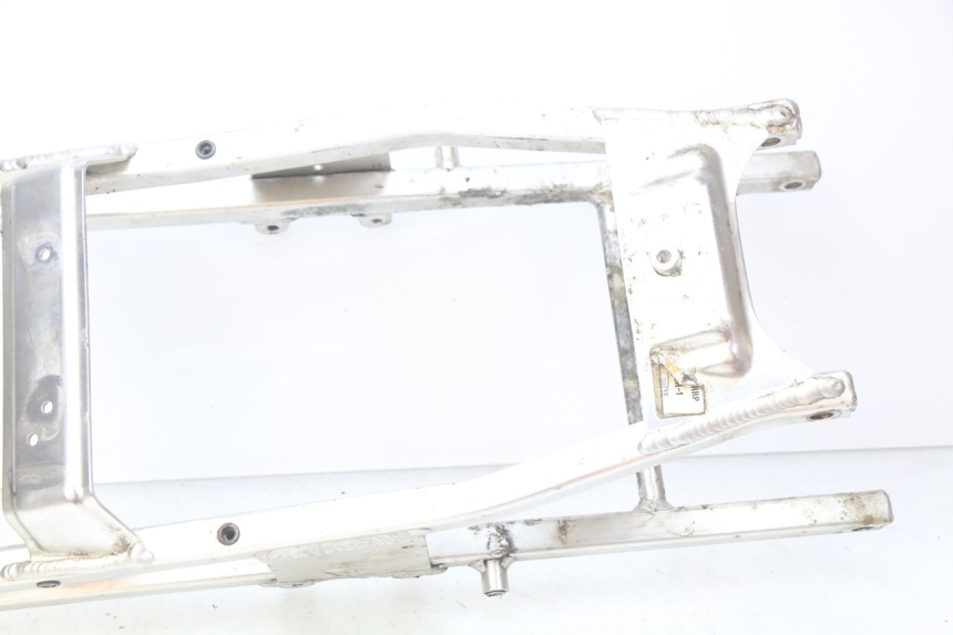 photo de BOUCLE CADRE ARRIERE HONDA CBR RR FIREBLADE 900 (1992 - 1994)
