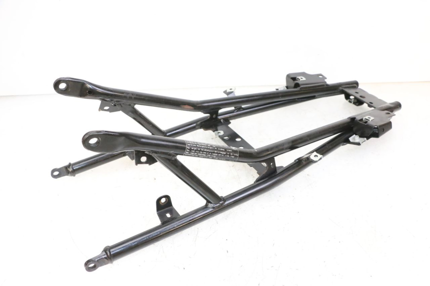 photo de BOUCLE CADRE ARRIERE BMW G310 R 310 (2016 - 2020)