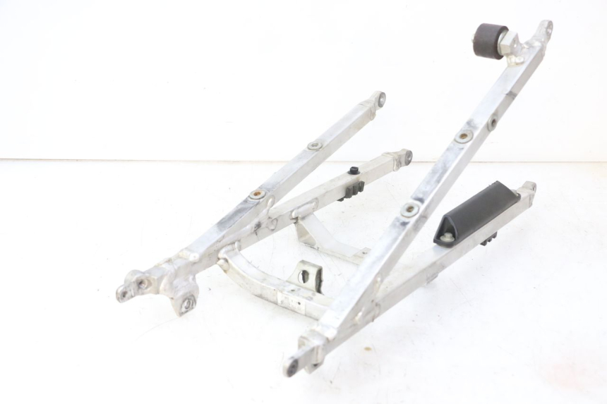photo de BOUCLE CADRE ARRIERE YAMAHA YZF YZ-F 450 (2014 - 2016)