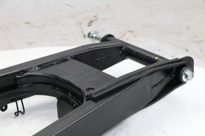 photo de BRAS OSCILLANT DAELIM VJ ROADWIN FI 125 (2008 - 2017)