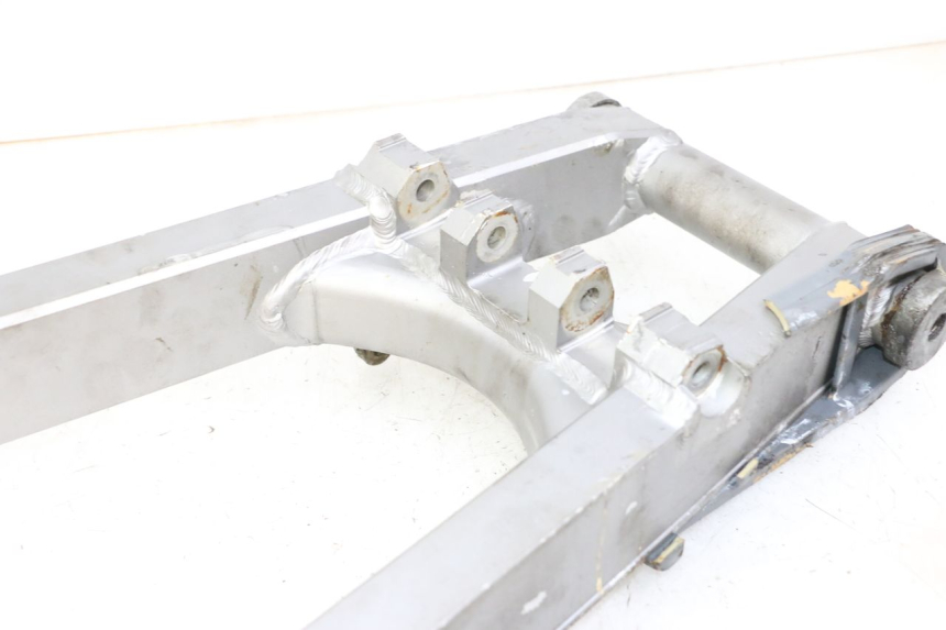 photo de BRAS OSCILLANT YAMAHA FJ 36Y 1100 (1984 - 1985)