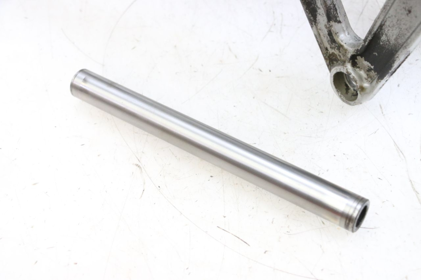 photo de BRAS OSCILLANT KAWASAKI GPZ RX 1000 (1986 - 1988) - Gros plan technique