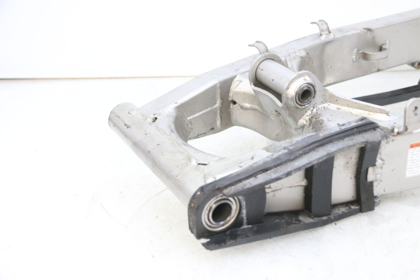 photo de BRAS OSCILLANT SUZUKI GSF N BANDIT 600 (1996 - 1999) - Zoom composants