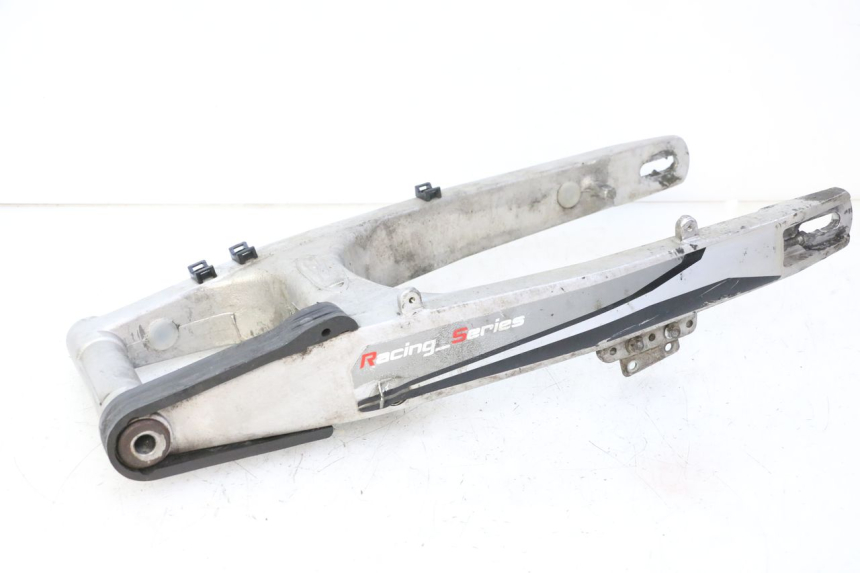 photo de BRAS OSCILLANT RIEJU MRT 50 (2018 - 2021)