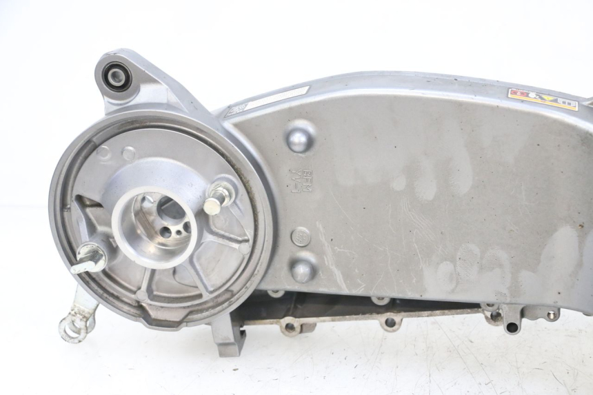 photo de BRAS OSCILLANT YAMAHA NEO'S CORE 1 (2022 - 2026) - Gros plan technique