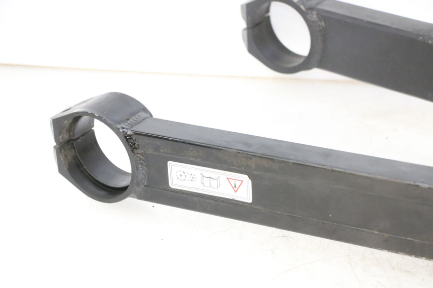 photo de BRAS OSCILLANT TRIUMPH SPRINT 900 (1995 - 1998)