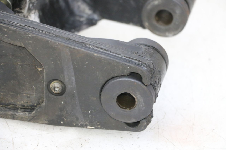 photo de BRAS OSCILLANT TRIUMPH SPRINT 900 (1995 - 1998)