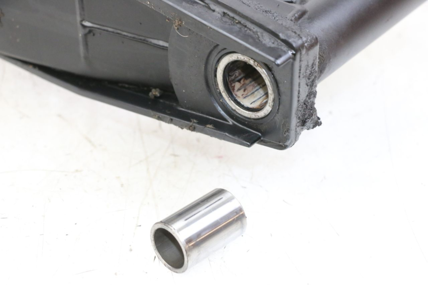 photo de BRAS OSCILLANT SUZUKI GSR 750 (2011 - 2017)