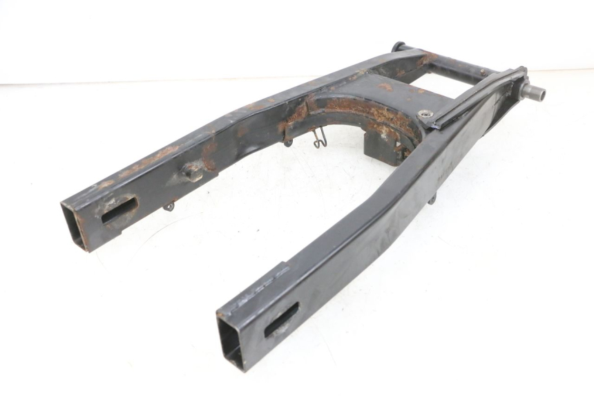 photo de BRAS OSCILLANT DAELIM VJ ROADWIN FI 125 (2008 - 2017) - Gros plan technique